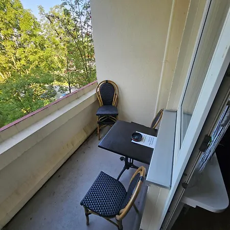 Schöne über Den Dächern Von