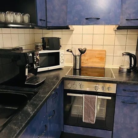 Schöne über Den Dächern Von Apartment